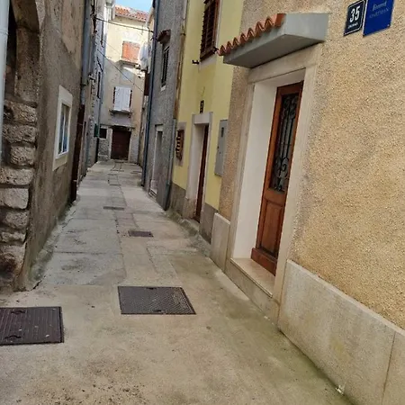 Ivano Appartement *